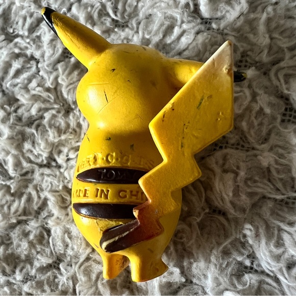 Tomy 1990’s Lot of 3 Pikachu Figurines | Pokemon Collectibles | Retro Toys - Picture 5 of 15